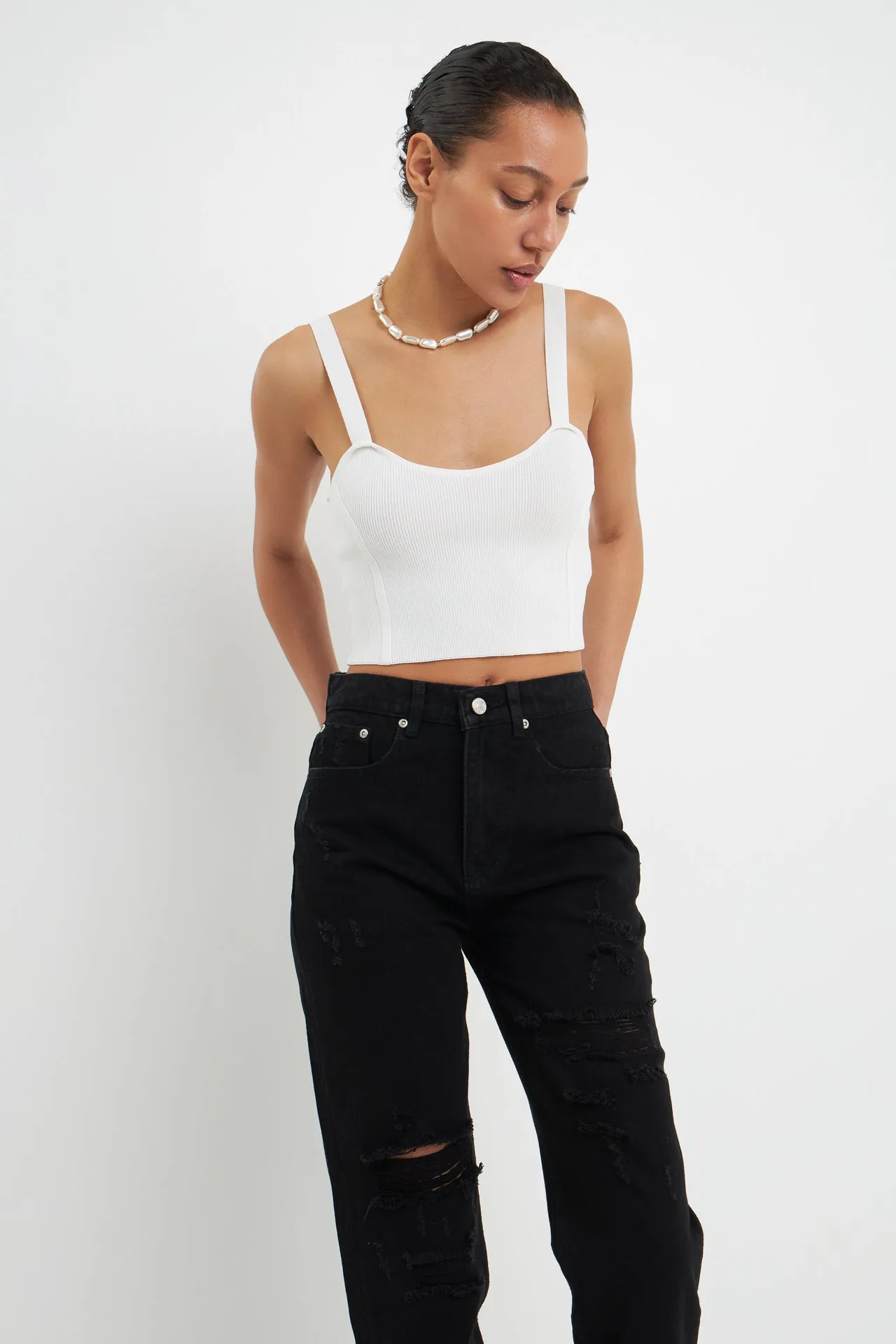 Distressed Straight Leg Jeans